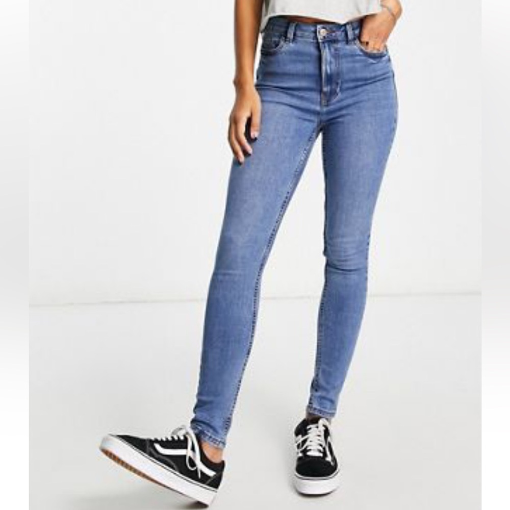 New Look lift and shape high waisted skinny jeans in vintage blue